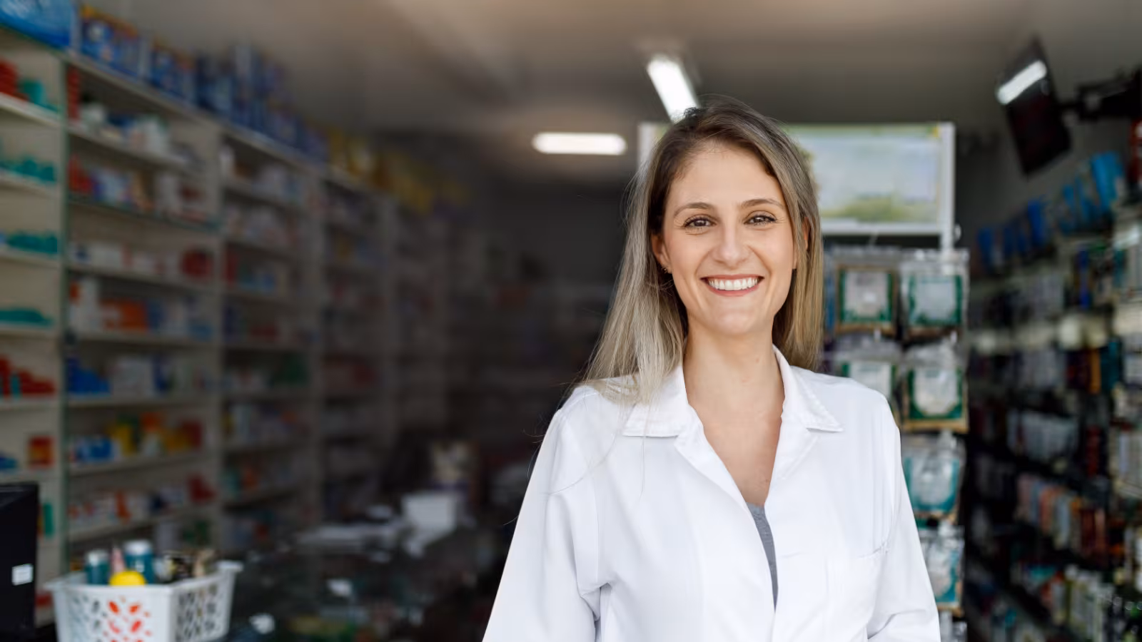 Difference Between Sterile and Non-Sterile Compounding
